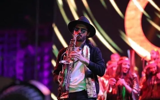 Amour – Saxophonist