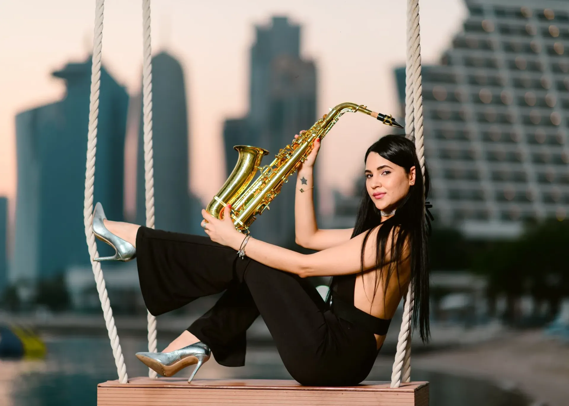 Denise - Saxophonist | Flutist