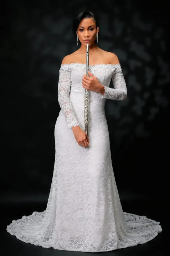 Diana - Flutist/Singer