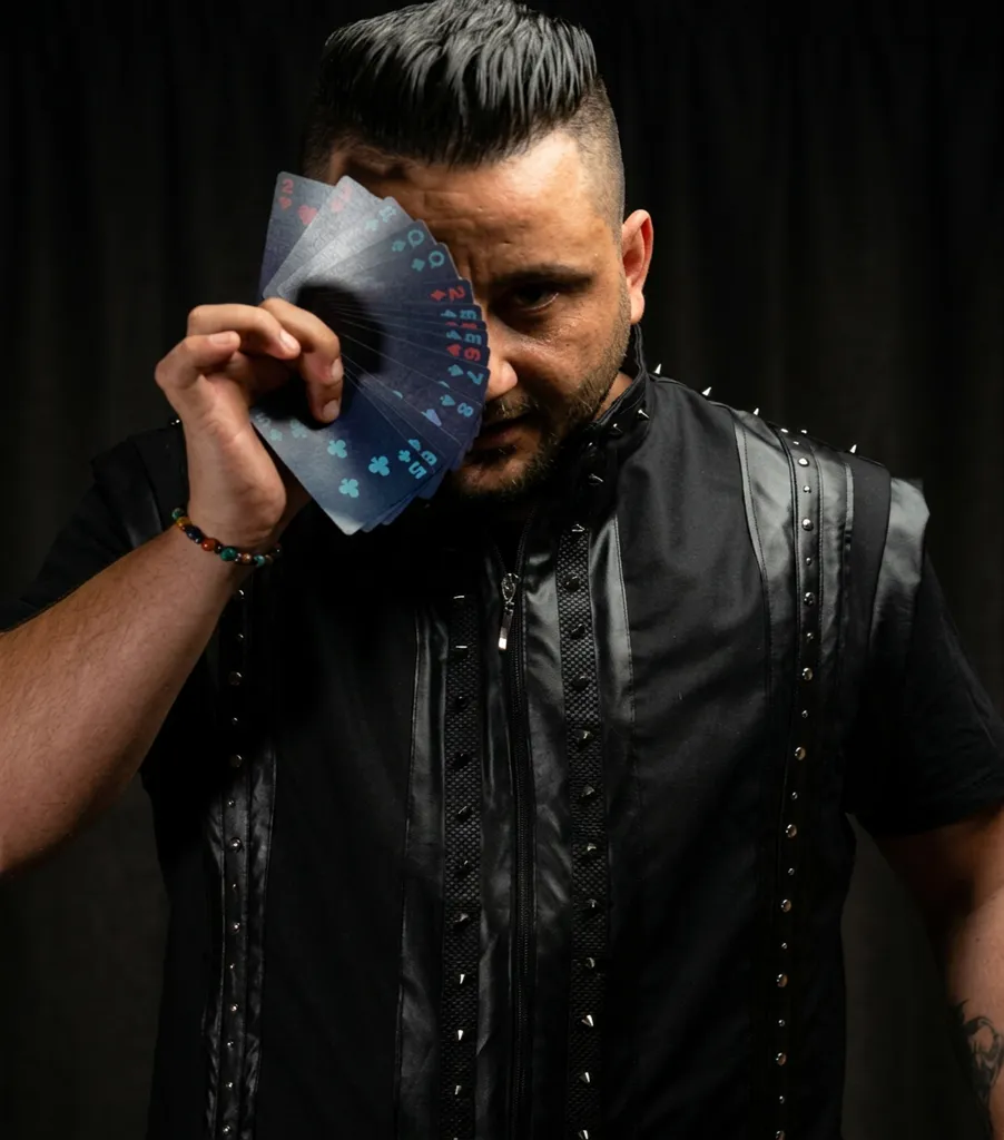 Illusion Mentalism Show